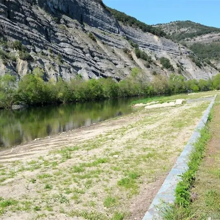 House Pont D Arc - 6 Pers, 95 M2, 4/3 *